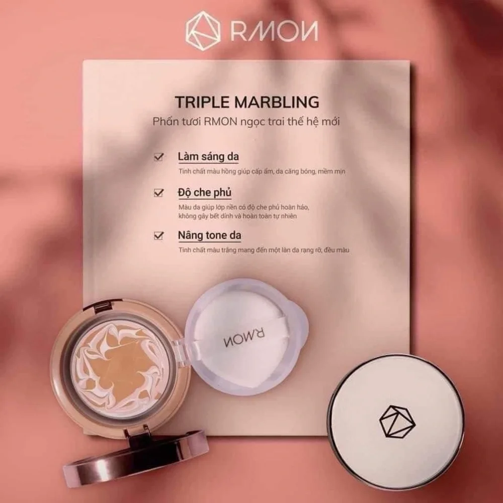 RMON WHITE LABEL DIA TRIPLE PACT SPF50+/PA++++ with refill.